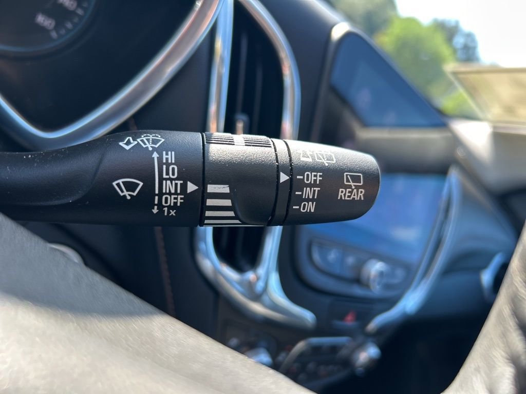 Used 2019 Chevrolet Equinox Premier image 23