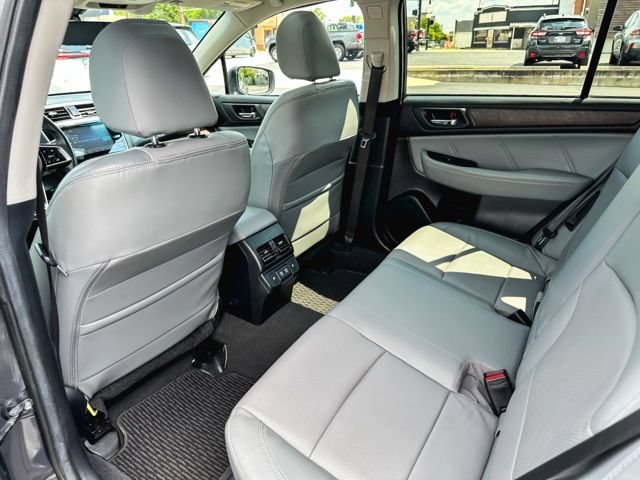 Used 2019 Subaru Outback 2.5i Limited AWD/4WD image 21