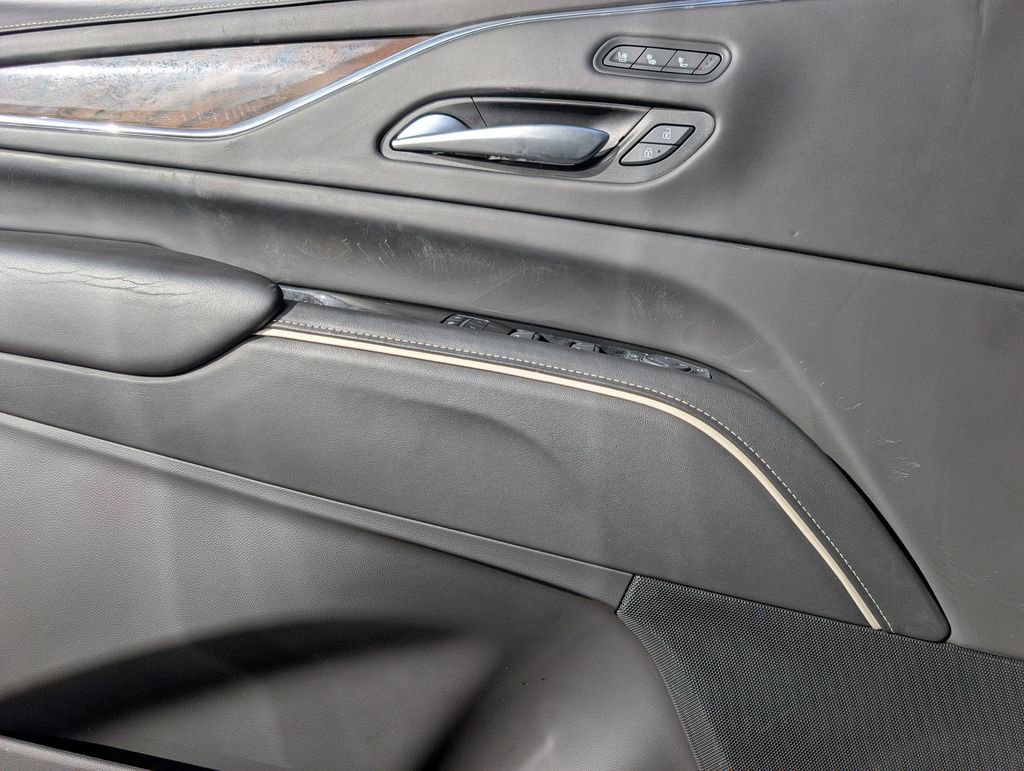 Used 2024 Cadillac Escalade Sport Platinum image 16