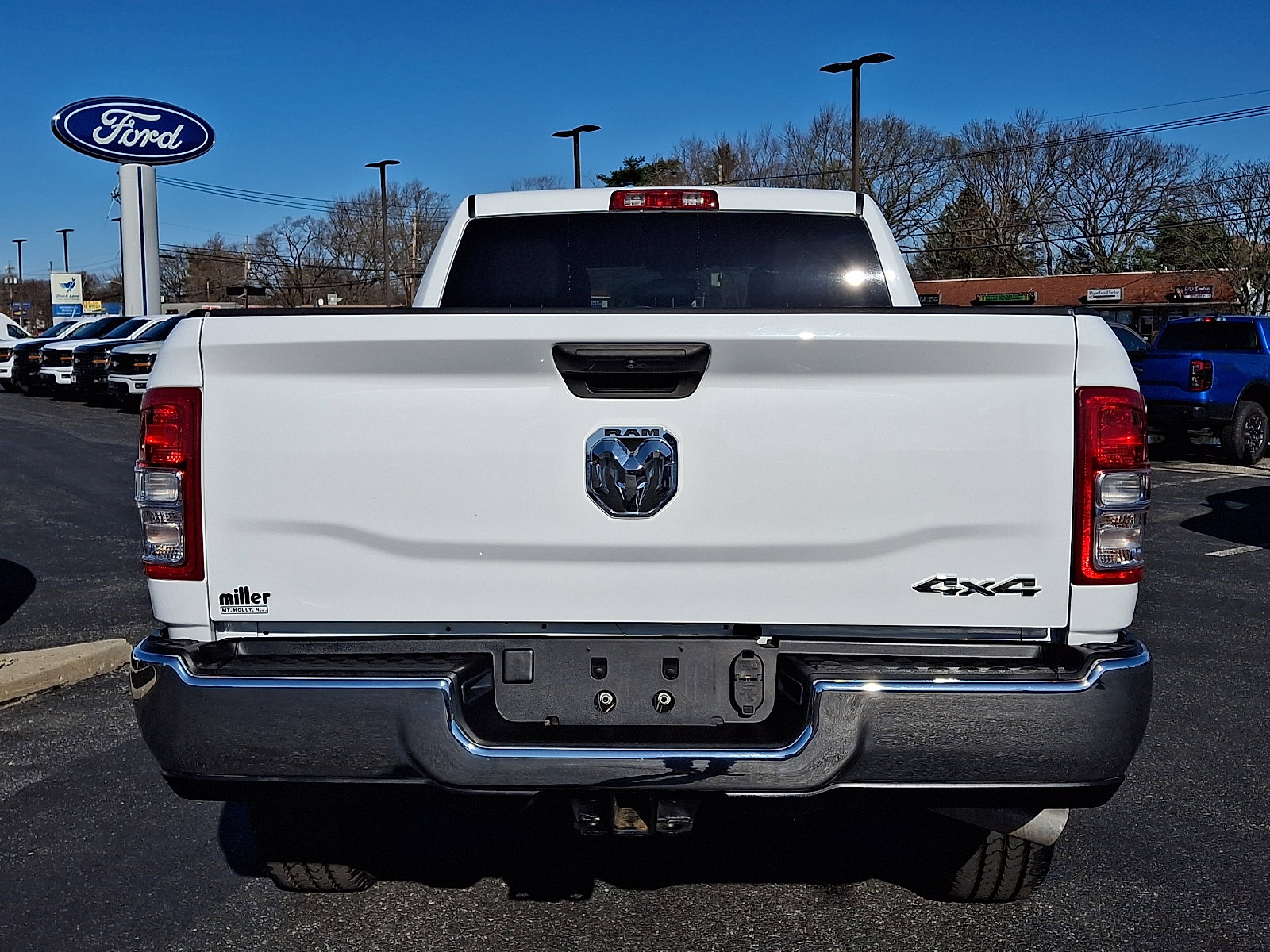 Used 2024 RAM 2500 Tradesman w/ Chrome Appearance Group image 5
