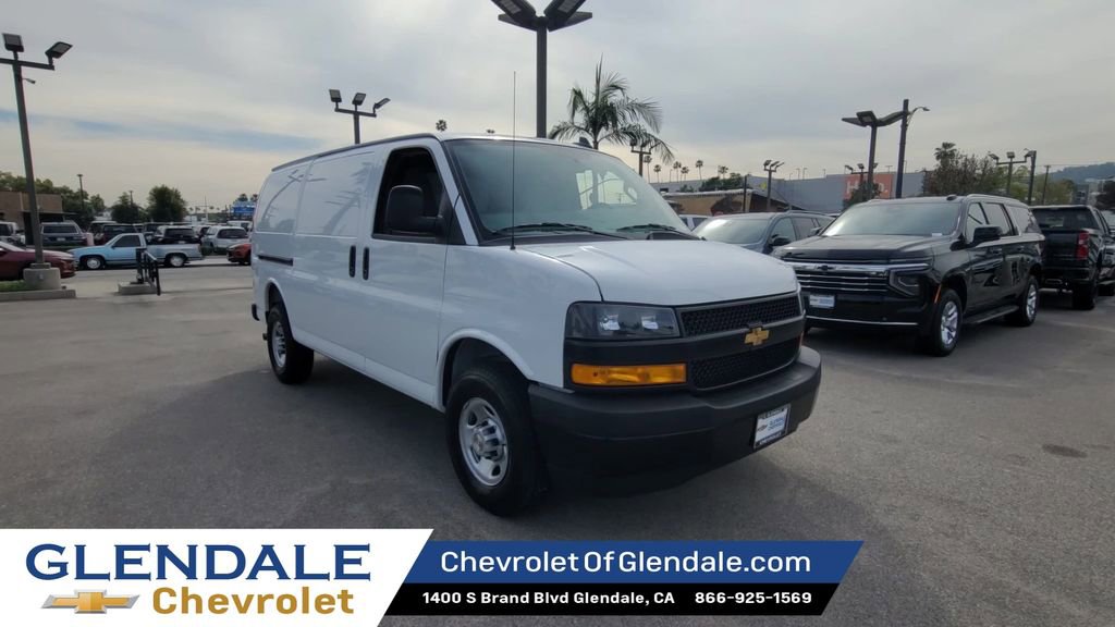New 2026 Chevrolet Express 2500 w/ Driver Convenience Package RWD image 3