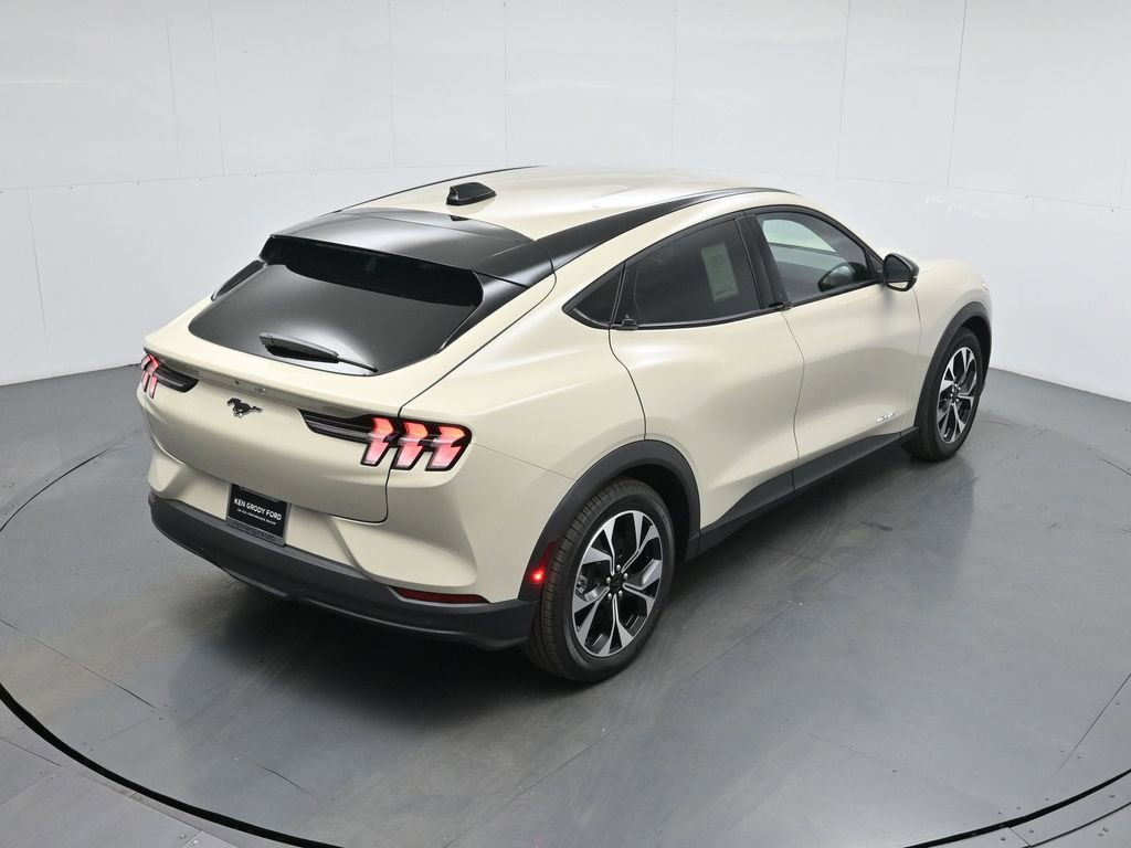 New 2026 Ford Mustang Mach-E Select RWD image 38