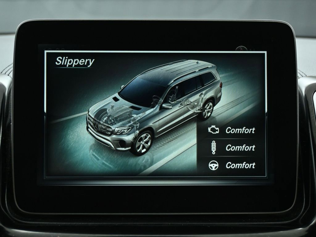 Used 2017 Mercedes-Benz GLS 550 4MATIC image 43