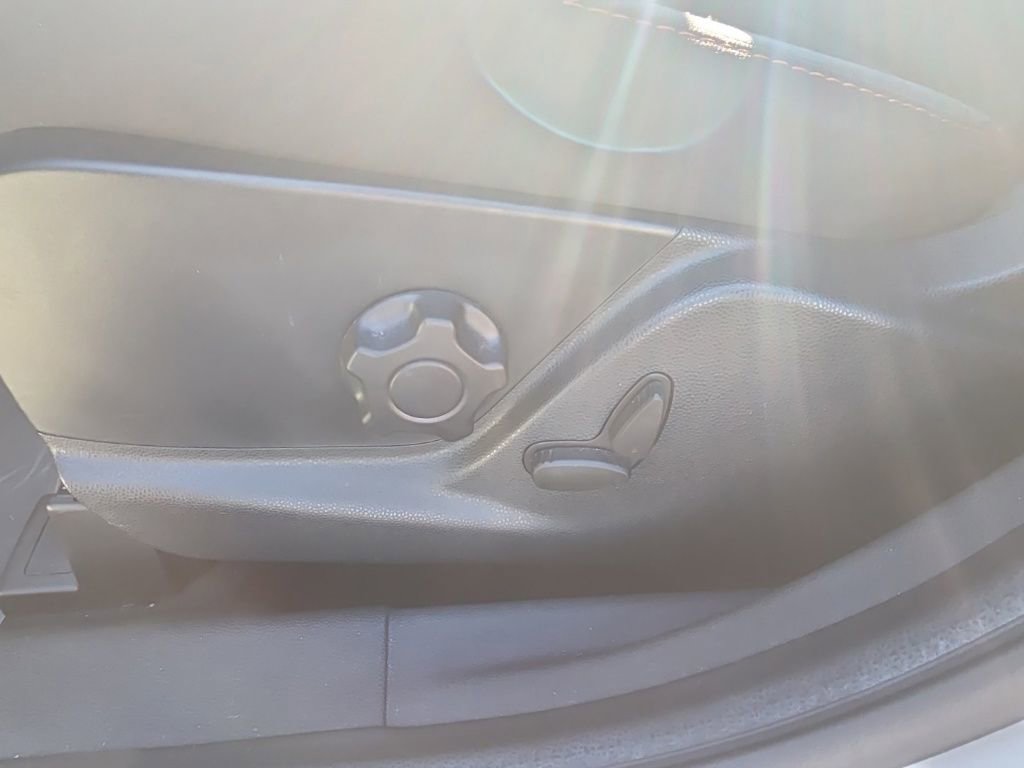 Certified 2022 Ford EcoSport SE w/ SE Convenience Package image 12