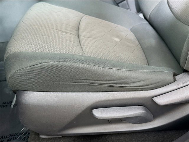 Used 2019 Toyota RAV4 XLE image 16