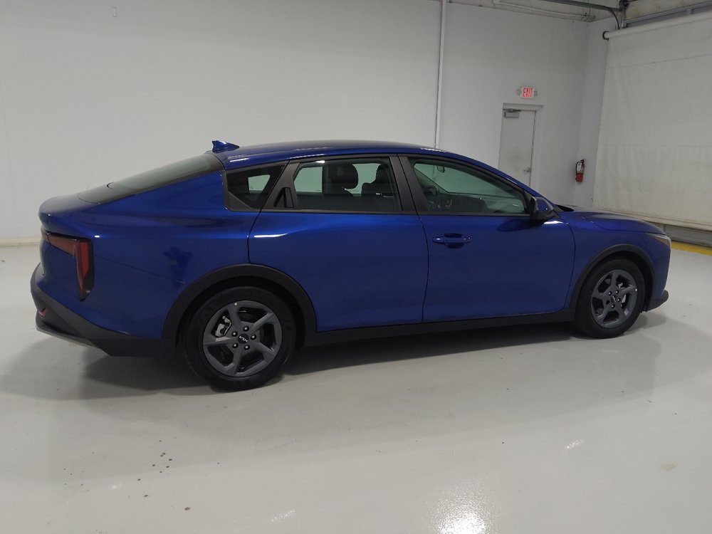 Used 2025 Kia K4 FWD image 10