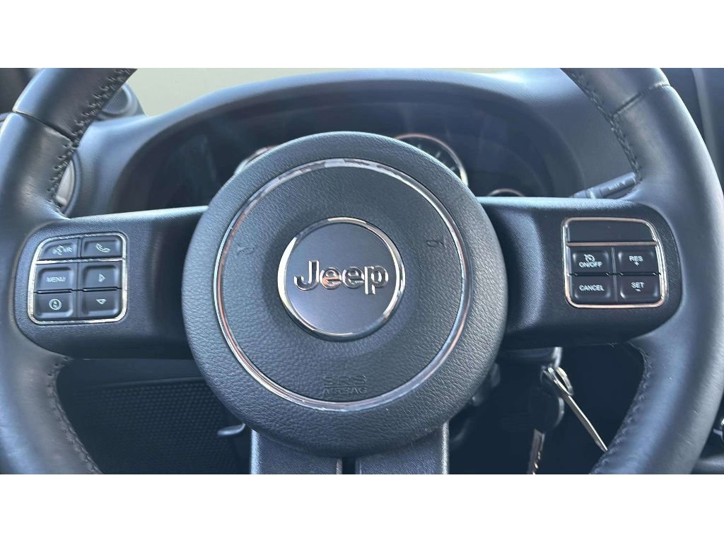 Used 2012 Jeep Wrangler Unlimited Sport AWD/4WD image 15