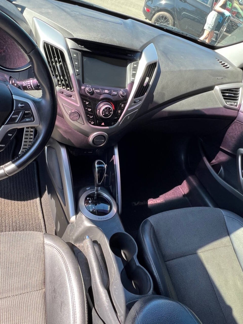 Used 2013 Hyundai Veloster w/ Style Pkg FWD image 21