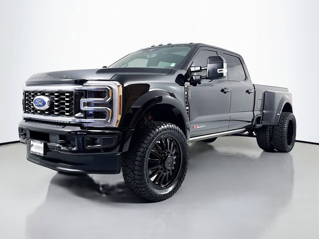 Used 2026 Ford F450 Platinum w/ FX4 Off-Road Package image 1