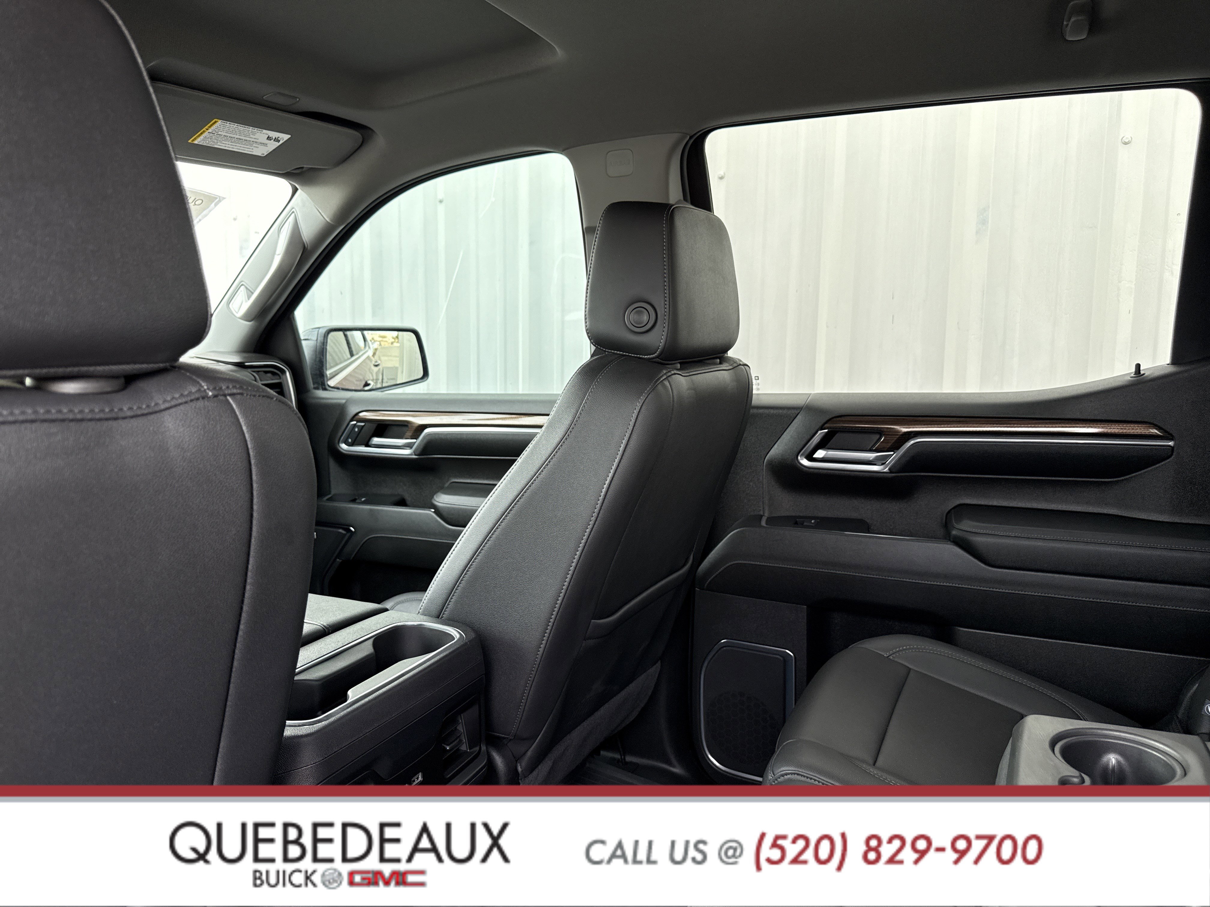 Used 2024 Chevrolet Silverado 1500 LT Trail Boss w/ Convenience Package II image 33