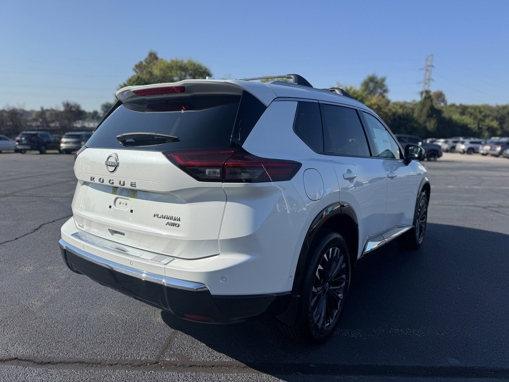 New 2026 Nissan Rogue Platinum image 7