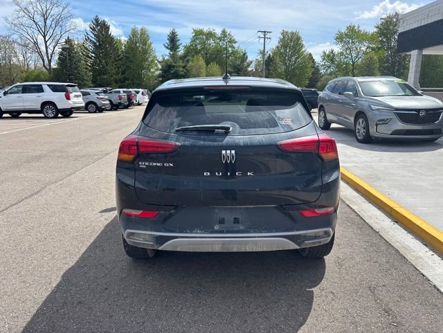 Used 2024 Buick Encore GX Preferred AWD/4WD image 8