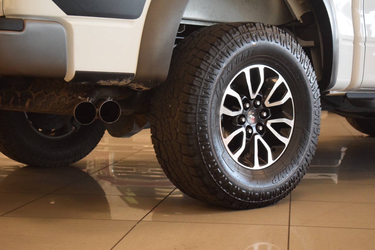 Used 2012 Ford F150 Raptor w/ Raptor Luxury Pkg AWD/4WD image 31
