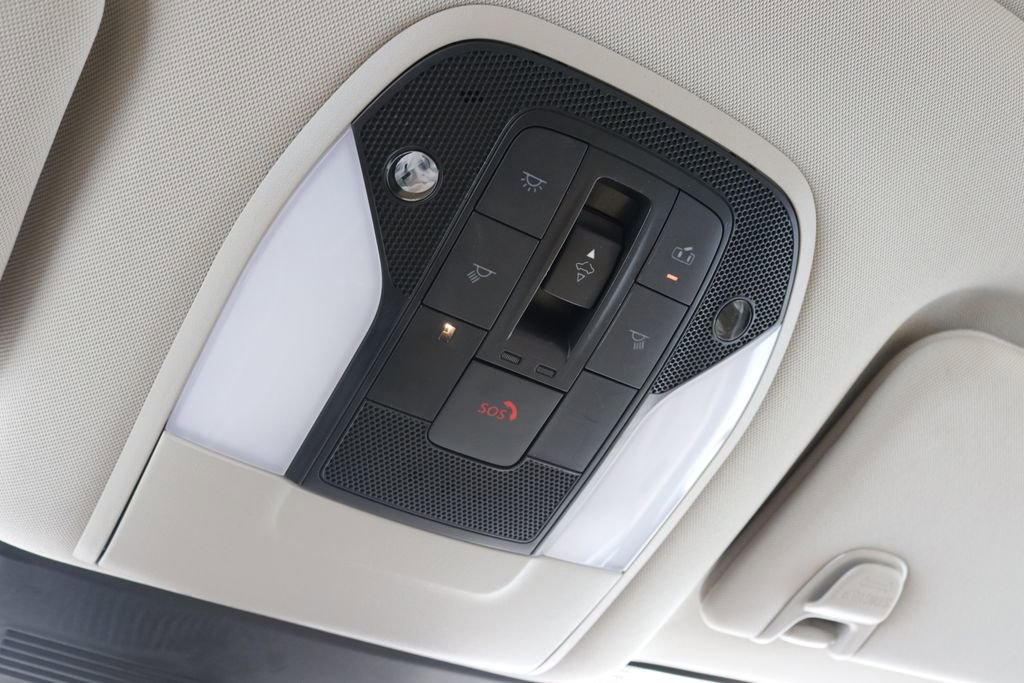 Certified 2020 INFINITI QX50 Luxe w/ Navigation Package image 40