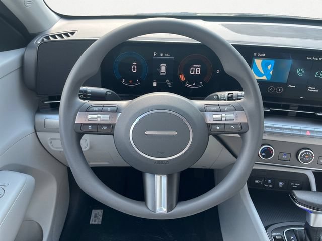 Used 2026 Hyundai Kona SE AWD/4WD image 14