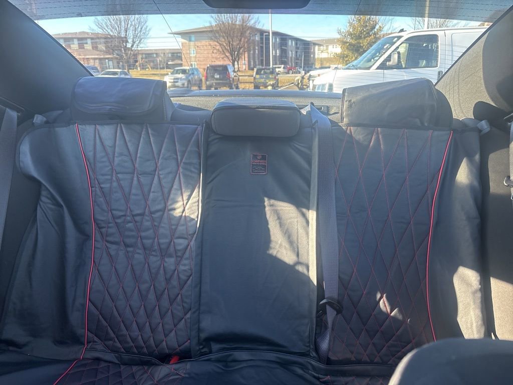 Used 2023 Dodge Charger SXT w/ Blacktop Package image 34