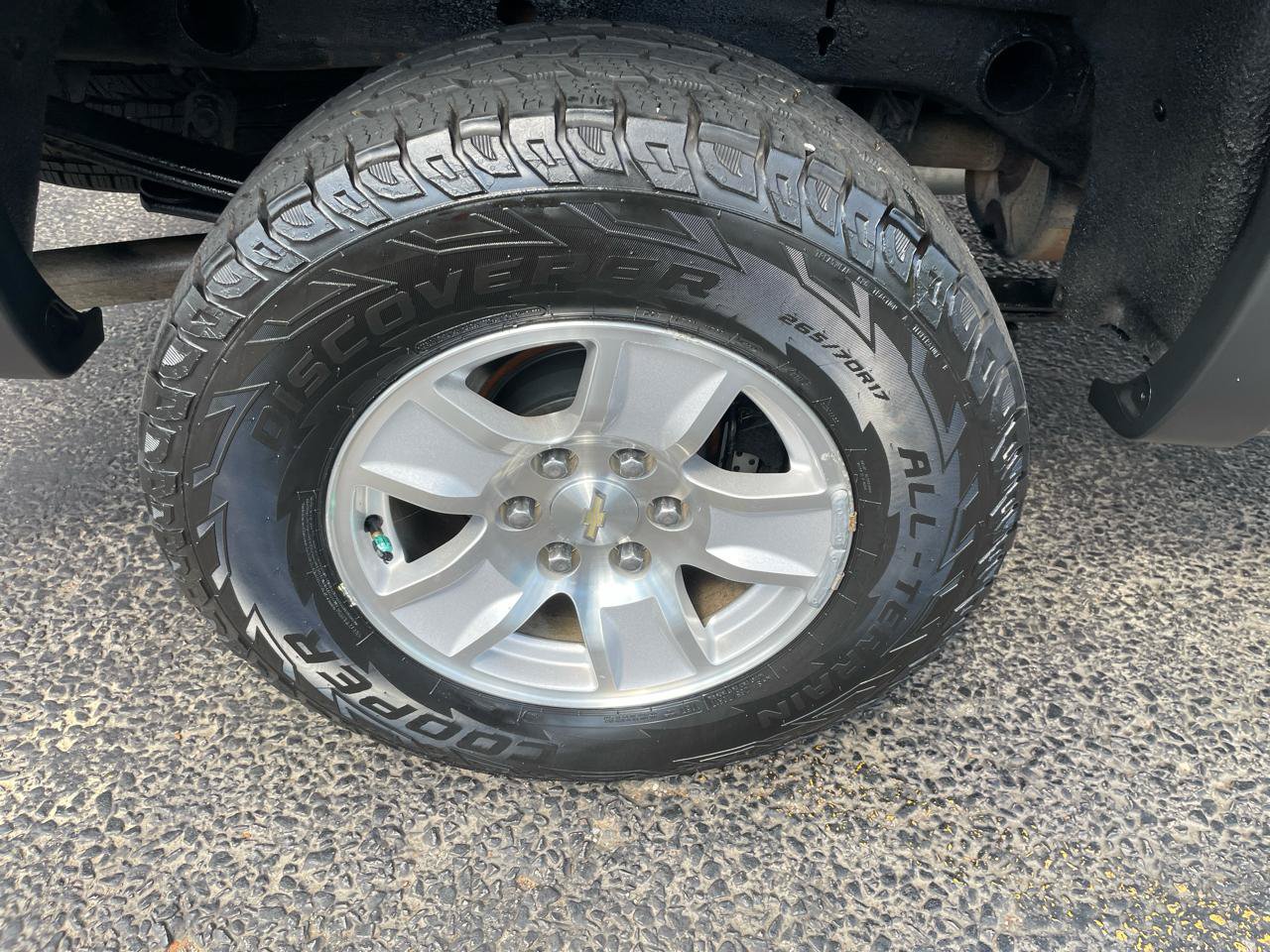 Used 2019 Chevrolet Silverado 1500 LT AWD/4WD image 14
