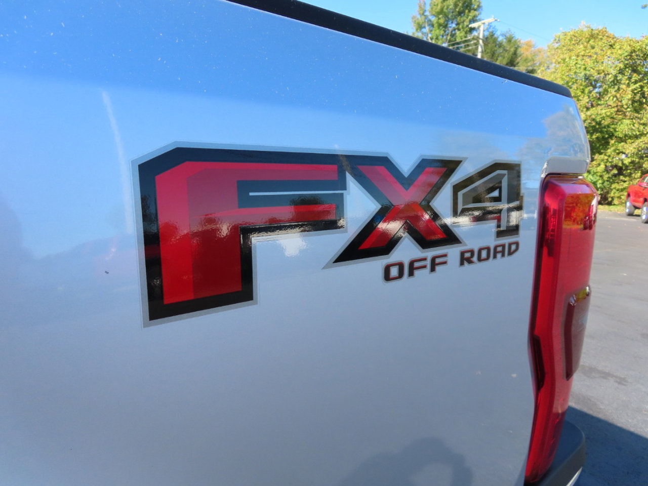 Used 2017 Ford F250 Lariat w/ Lariat Value Package image 17