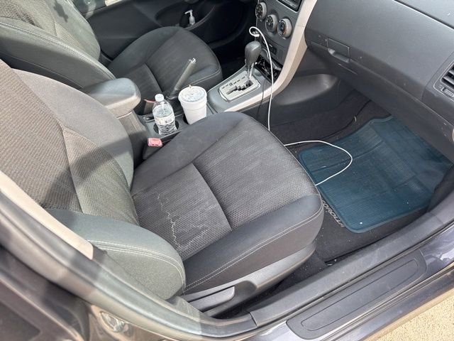 Used 2012 Toyota Corolla S image 26