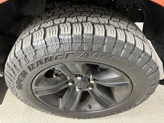 Used 2017 RAM 1500 Sport w/ Copper Sport Package AWD/4WD image 16