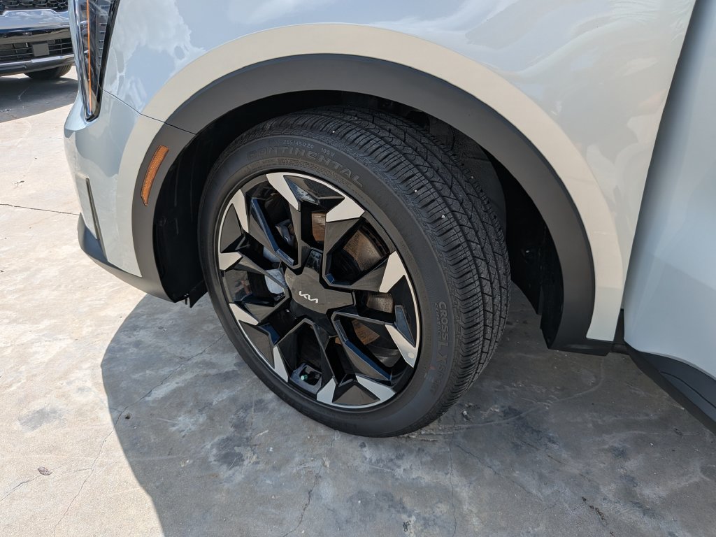 Certified 2026 Kia Sorento EX w/ EX Premium Package FWD image 41