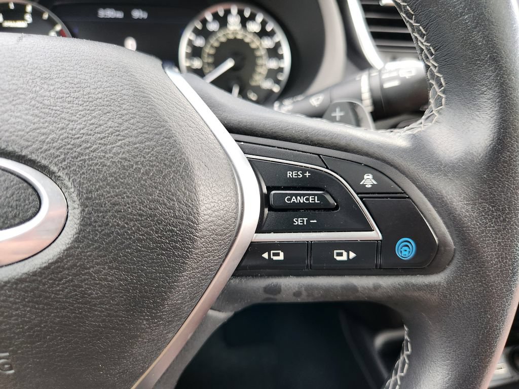 Used 2023 INFINITI QX50 Luxe AWD/4WD image 31