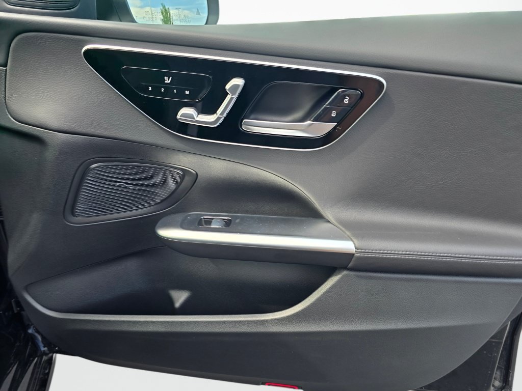 New 2026 Mercedes-Benz C 300 4MATIC Sedan image 23