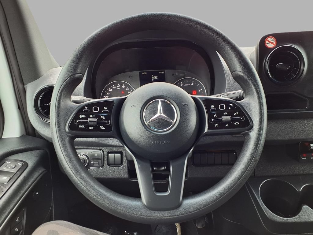 Used 2024 Mercedes-Benz Sprinter 2500 image 13