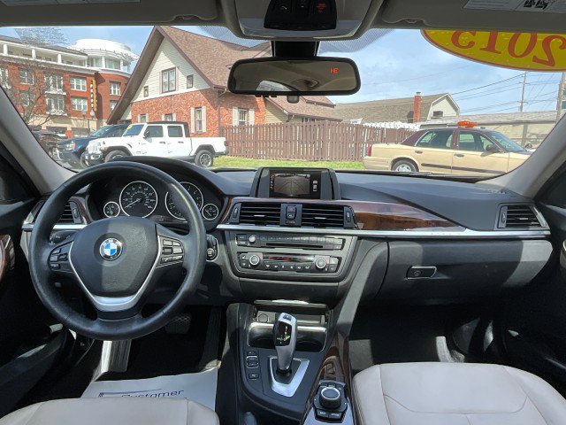 Used 2015 BMW 328i xDrive Sedan image 12