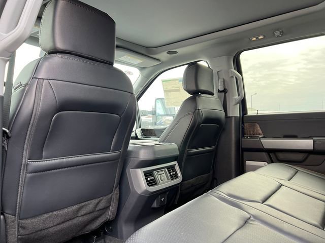 New 2026 Ford F250 Lariat w/ Lariat Ultimate Package image 49