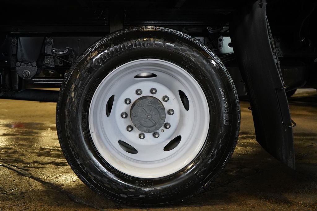 Used 2025 Ford F550 4x4 Crew Cab w/ XLT Value Package image 31