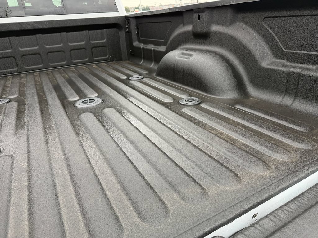 New 2026 RAM 3500 Tradesman AWD/4WD image 17
