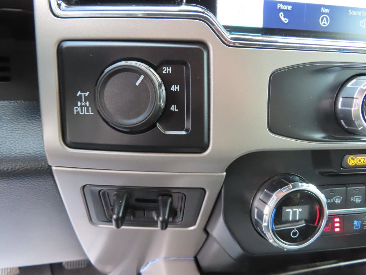 Used 2022 Ford F250 Lariat w/ Chrome Package image 40