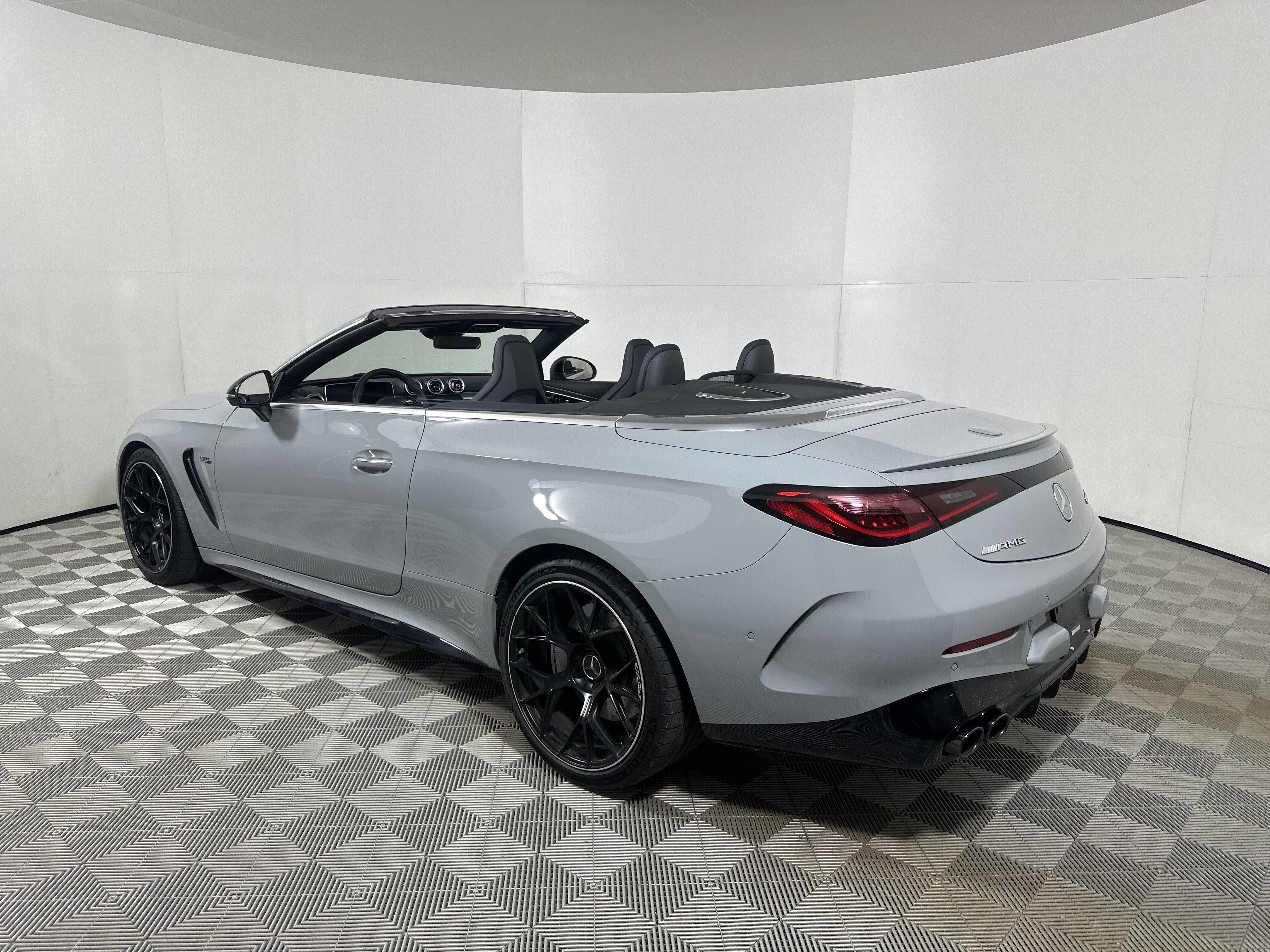 Used 2025 Mercedes-Benz CLE 53 AMG 4MATIC Cabriolet image 5