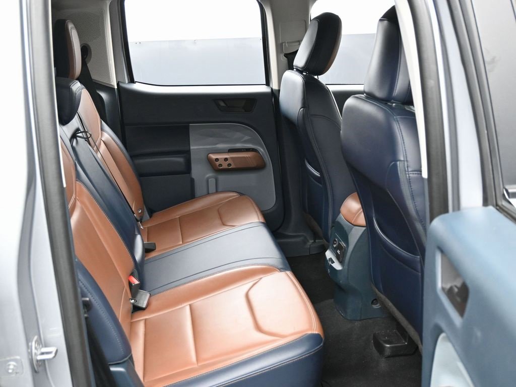 Used 2022 Ford Maverick Lariat w/ Lariat Luxury Package image 30