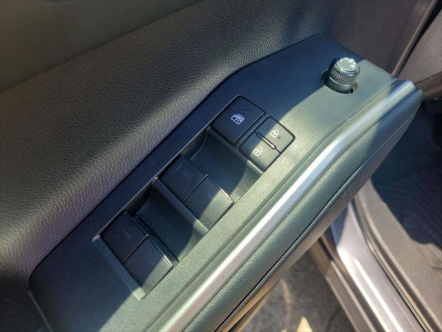Certified 2024 Toyota Highlander XSE FWD image 13