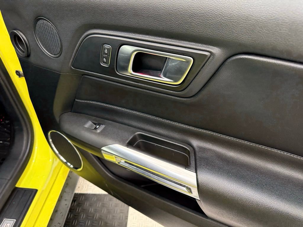 Used 2021 Ford Mustang GT Premium image 18