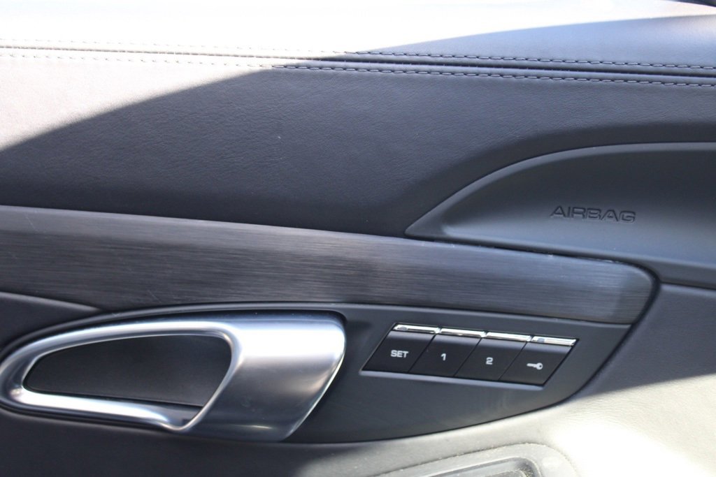 Used 2019 Porsche 911 Targa 4 GTS image 18