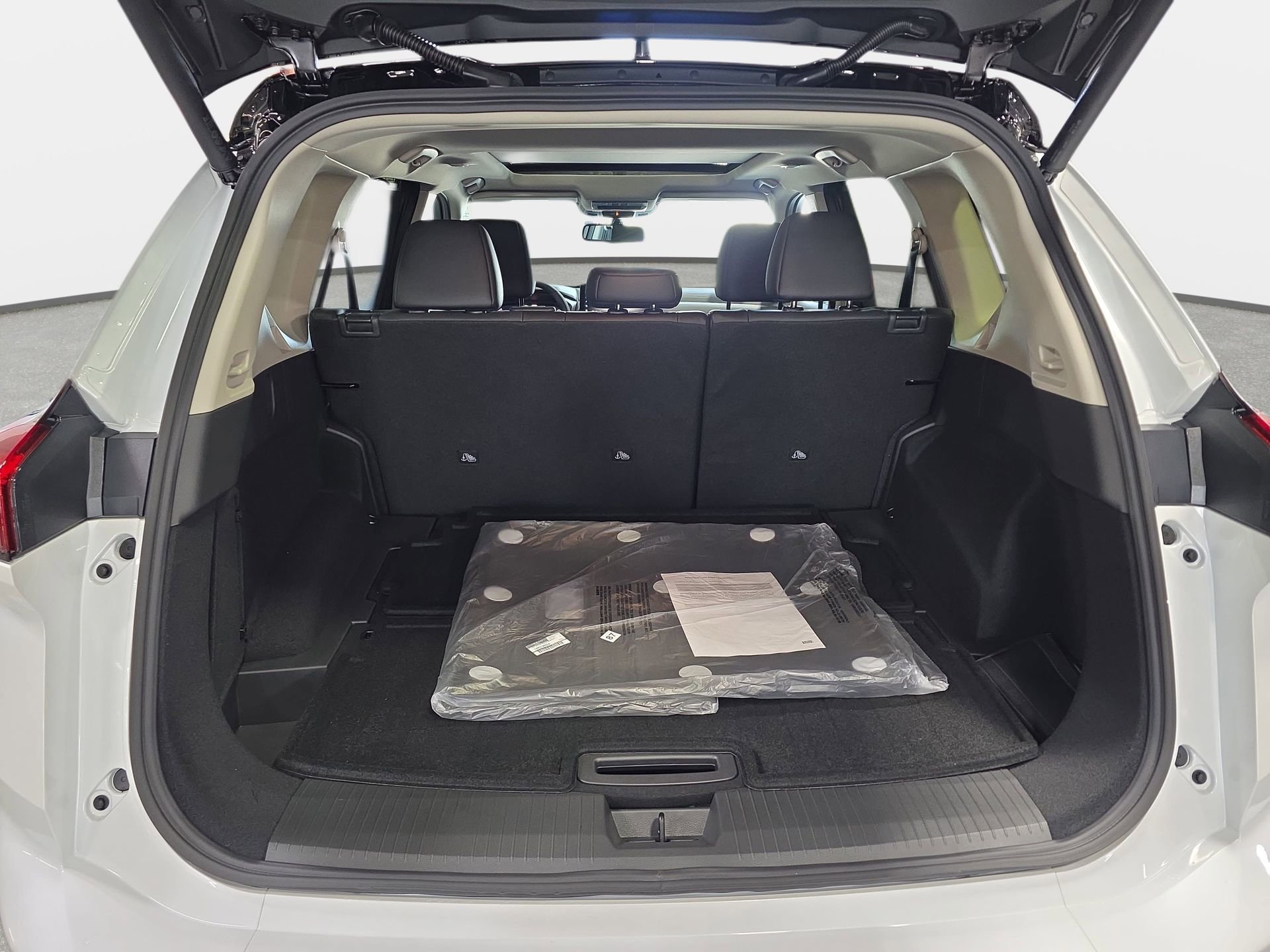 New 2026 Nissan Rogue Platinum w/ Platinum Premium Package AWD/4WD image 12