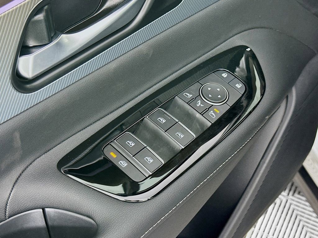 Used 2025 Nissan Murano Platinum w/ Cargo Package image 24