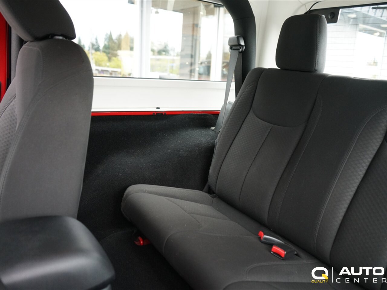 Used 2018 Jeep Wrangler Sport AWD/4WD image 23