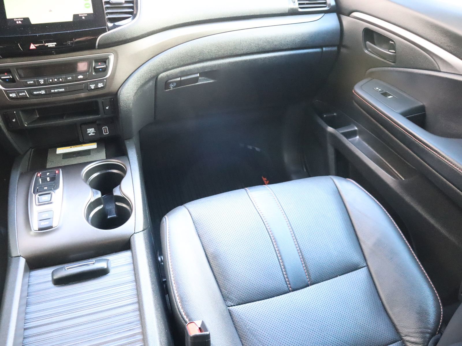 Used 2022 Honda Passport TrailSport image 30