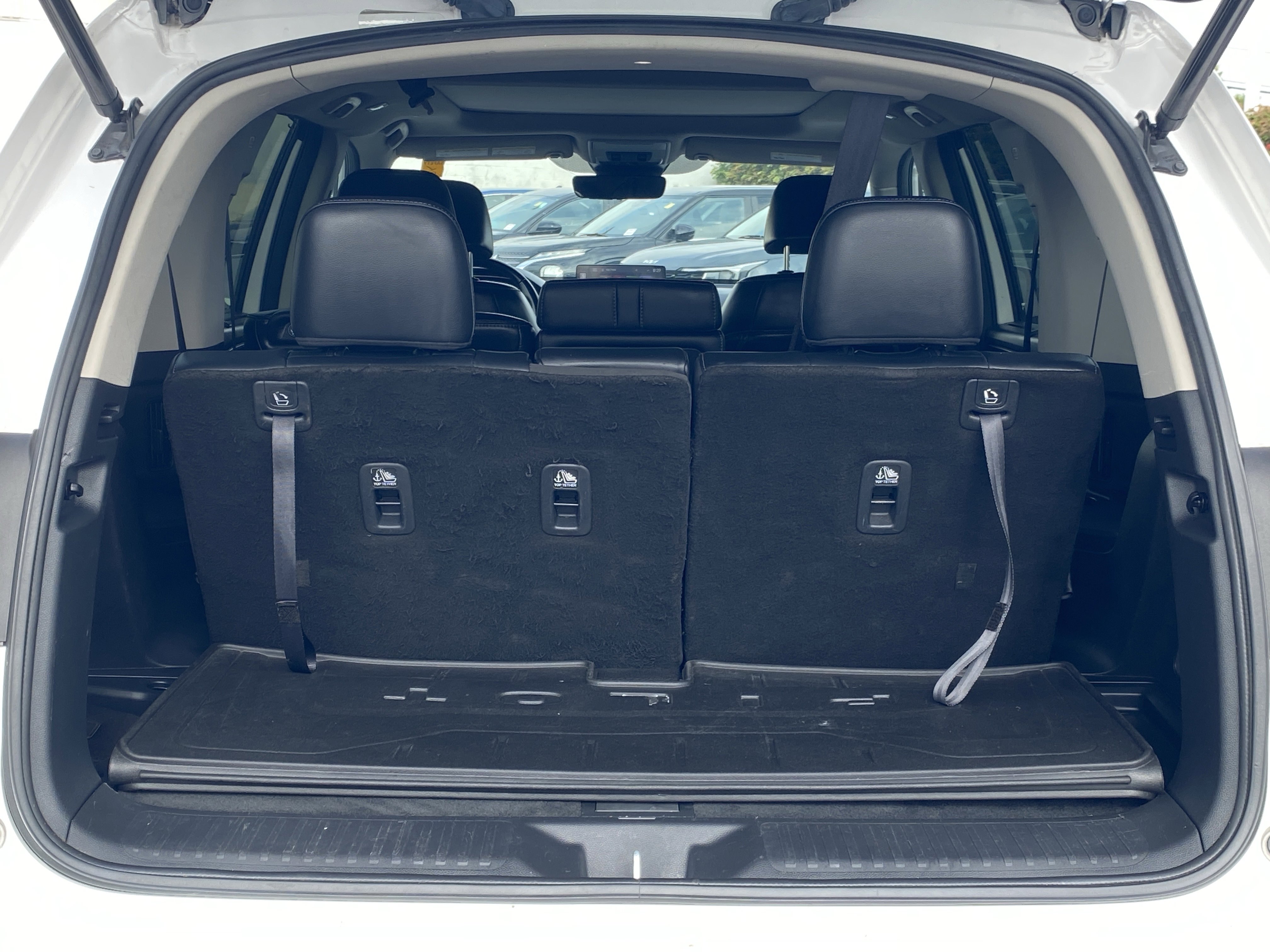Certified 2023 Honda Pilot Touring image 13