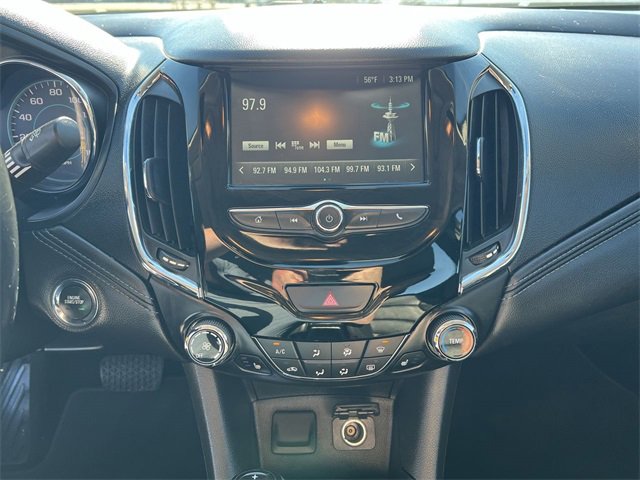Used 2017 Chevrolet Cruze Premier image 21