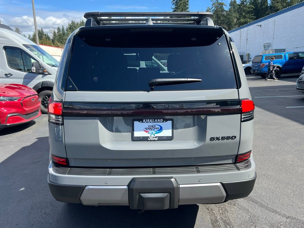 Used 2024 Lexus GX 550 AWD/4WD image 8