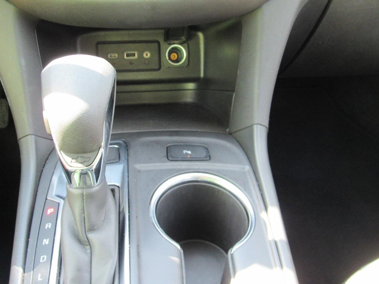 Used 2024 Chevrolet Equinox LT image 25