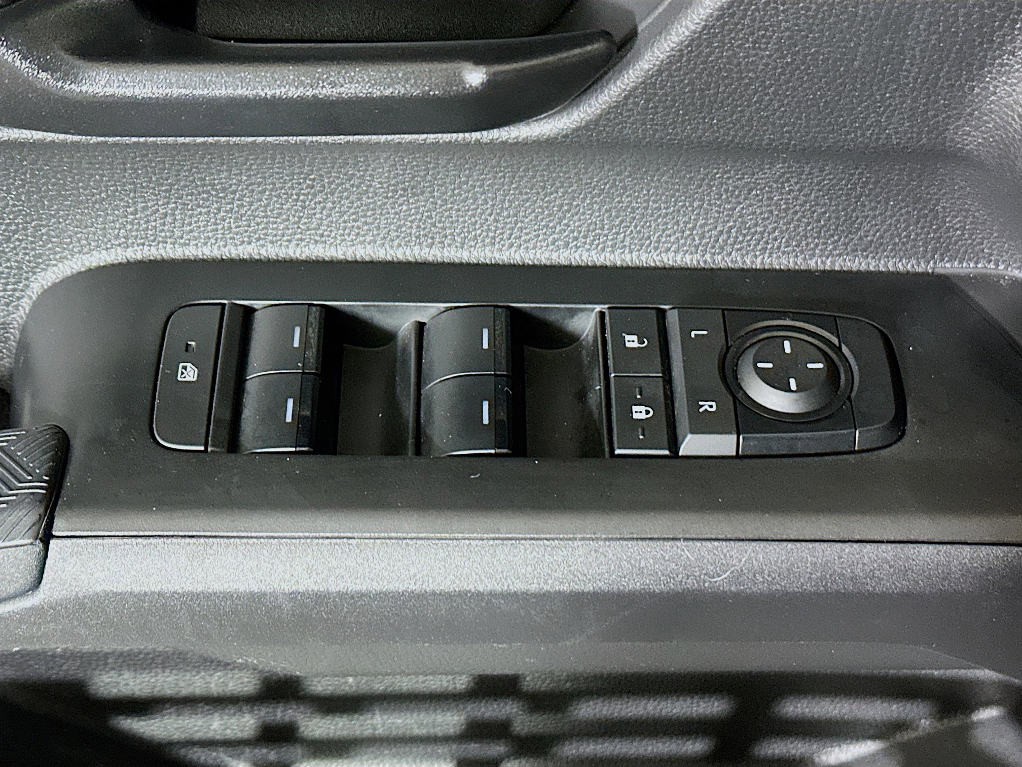 Used 2024 Toyota Tacoma SR5 RWD image 14
