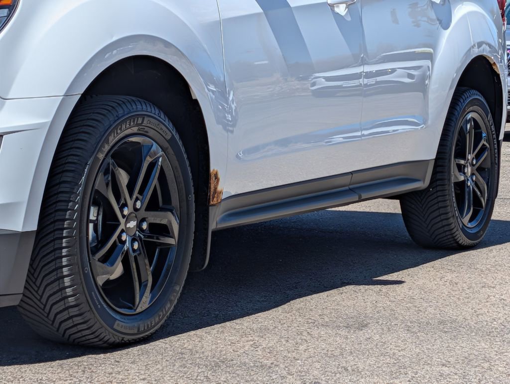 Used 2017 Chevrolet Equinox LT w/ Sport Edition image 5