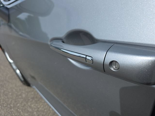 Used 2018 Chrysler Pacifica Touring-L Plus FWD image 29