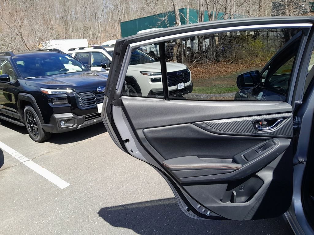 Used 2023 Subaru Crosstrek 2.5i Limited w/ Moonroof Package image 28